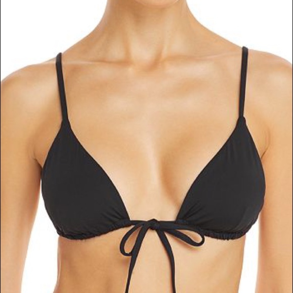 ✨NWT never opened black triangle bikini top ✨